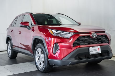 2025 Toyota RAV4 XLE SUV