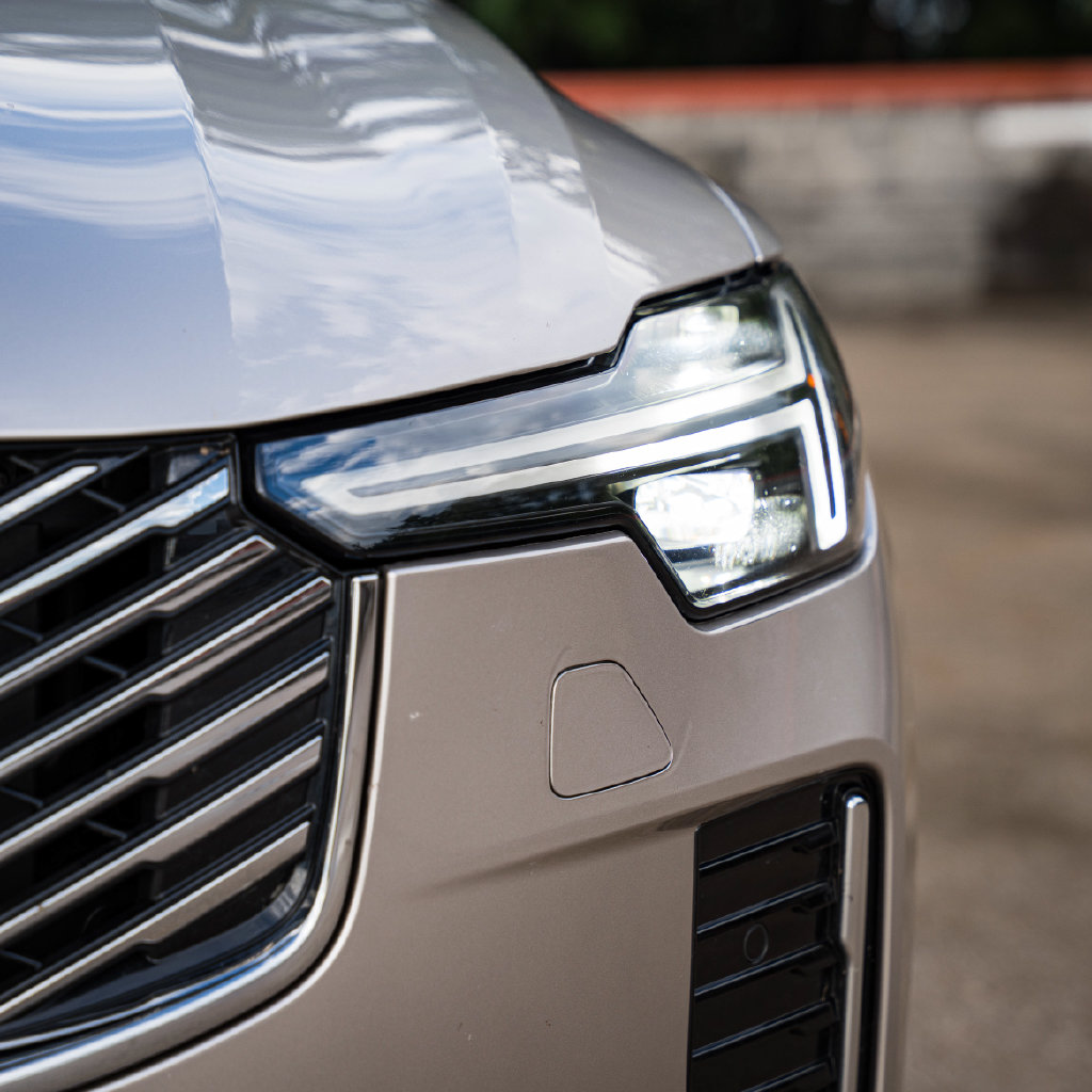 Certified 2025 Volvo XC90 Plug-In Hybrid T8 Plus SUV
