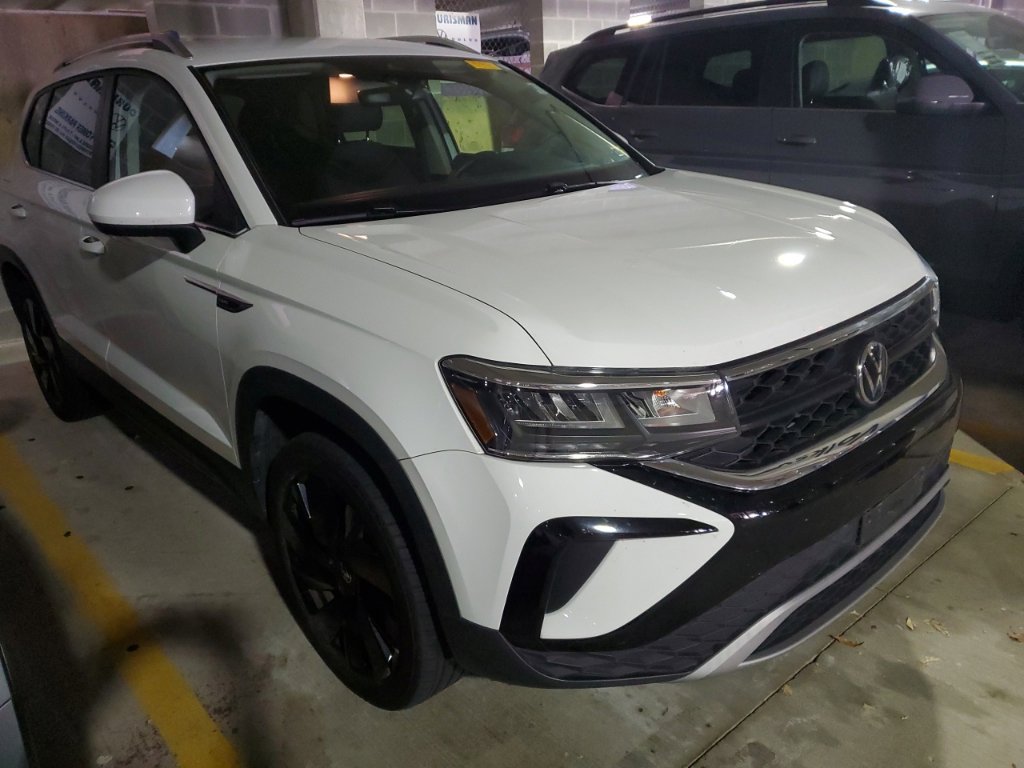Used 2023 Volkswagen Taos 1.5T SE SUV