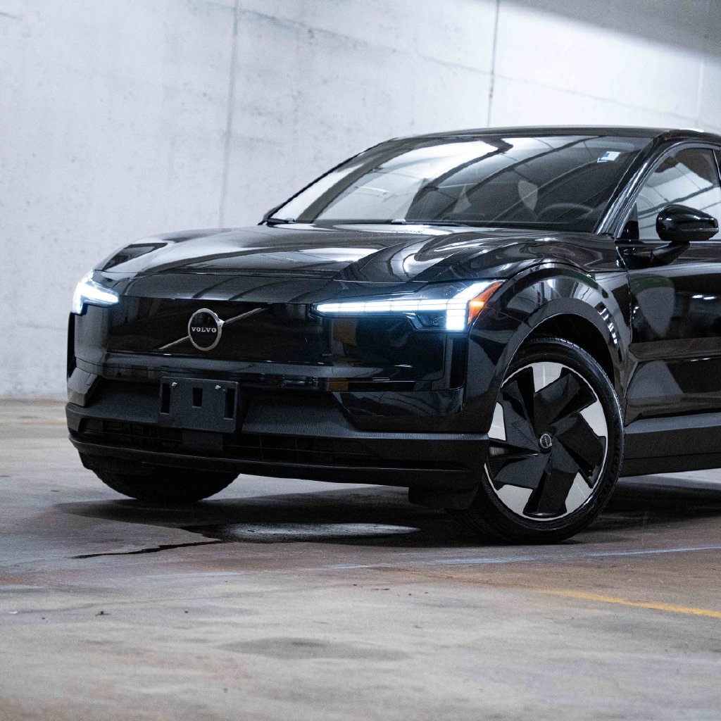 Certified 2025 Volvo EX30 Twin Motor Performance Plus SUV