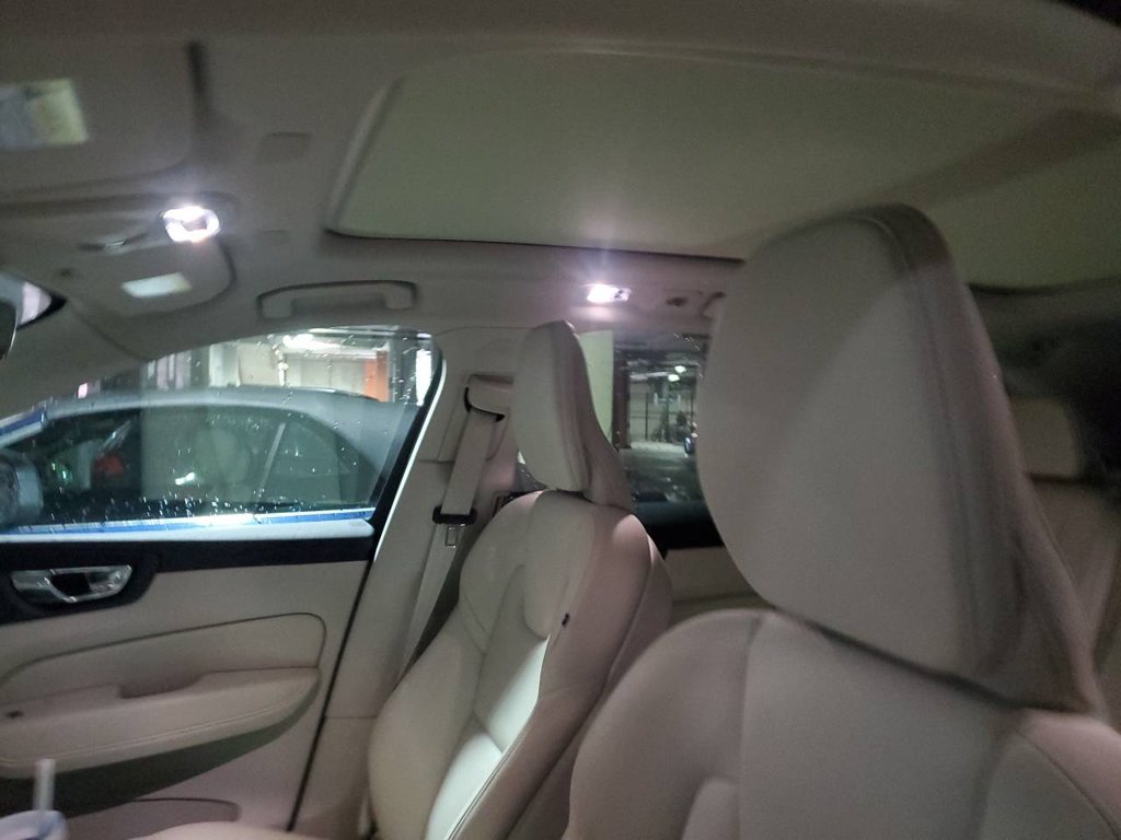 Used 2020 Volvo XC60 T5 Momentum SUV