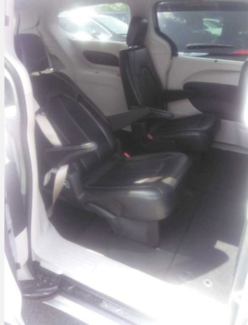 Used 2024 Chrysler Pacifica Touring L Van Passenger Van