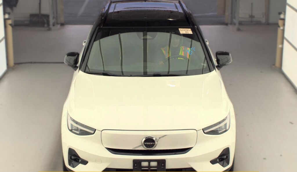 Used 2023 Volvo XC40 Recharge Pure Electric Twin Plus SUV