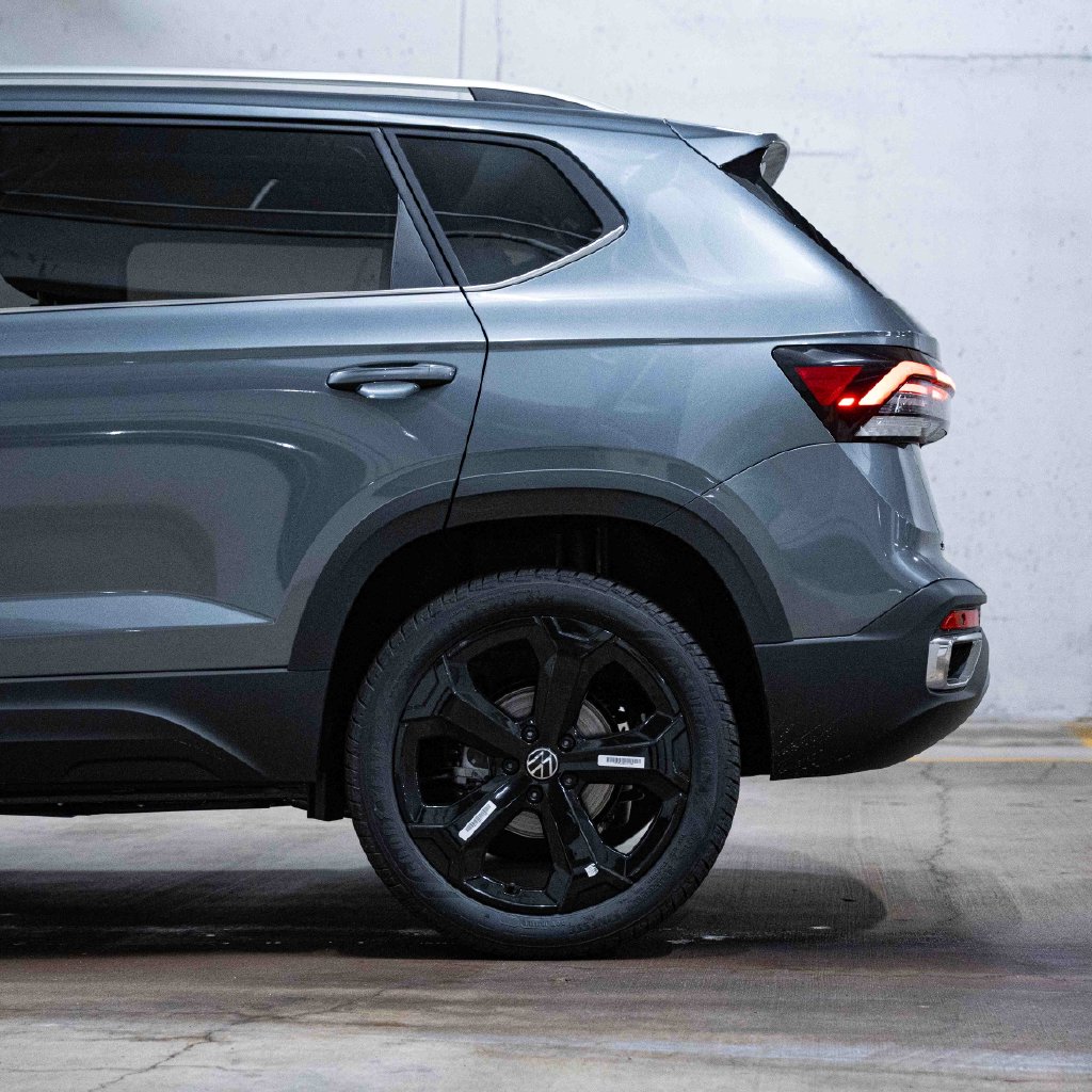 New 2027 Volkswagen Taos 1.5T SEL SUV