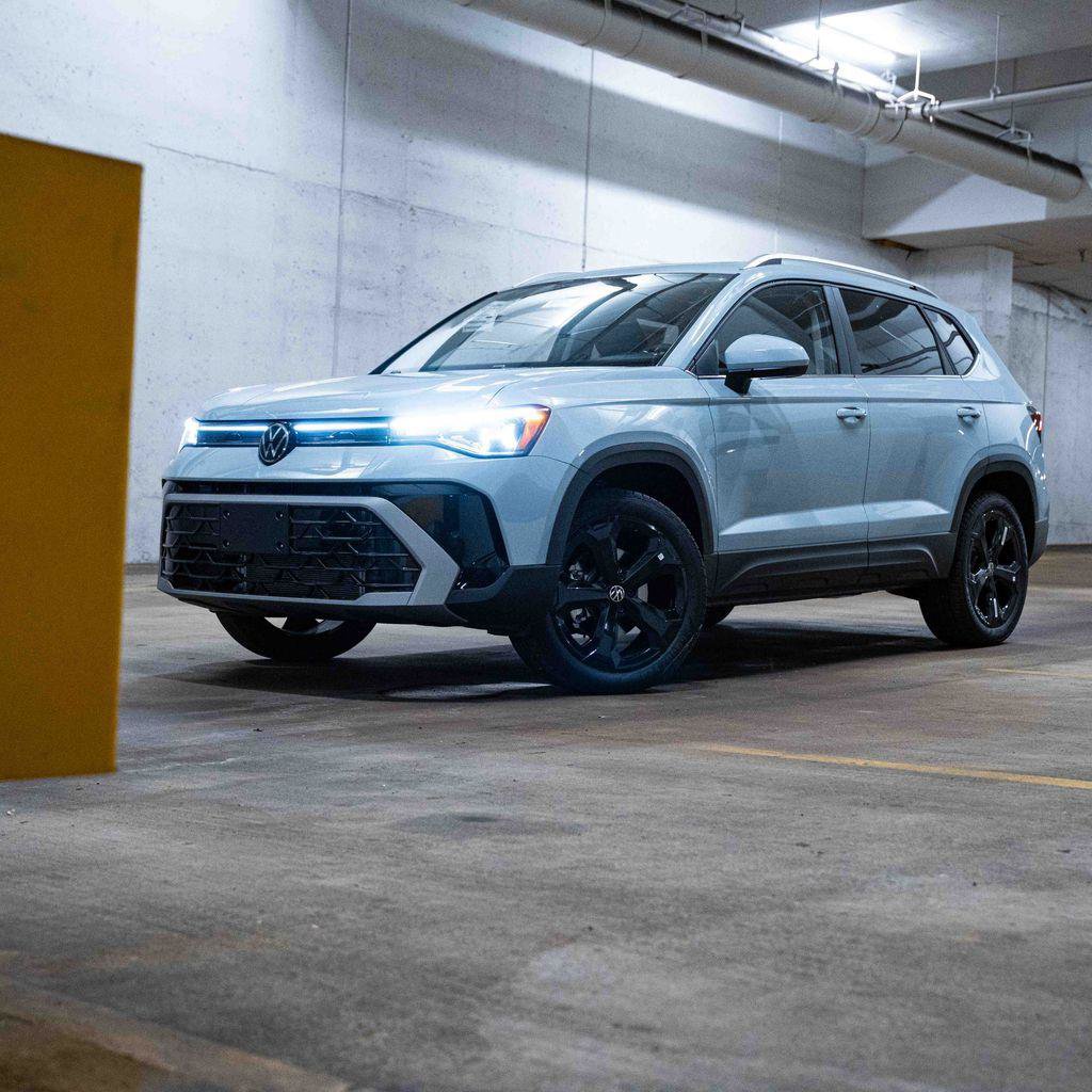 New 2027 Volkswagen Taos 1.5T SEL SUV