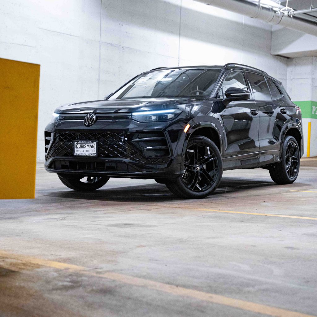 New 2026 Volkswagen Tiguan SE R-Line Black SUV