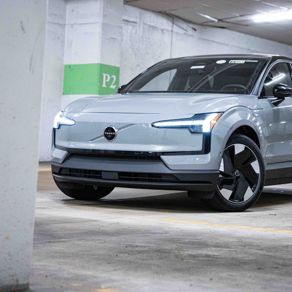 New 2026 Volvo EX30 Twin Motor Ultra SUV