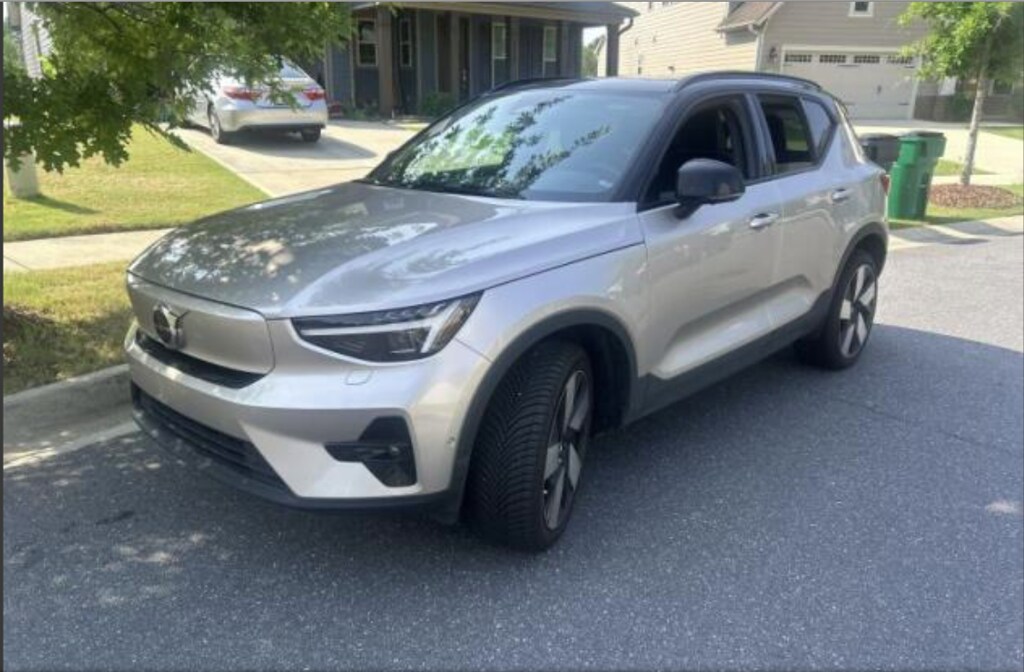 Certified 2023 Volvo XC40 Recharge Pure Electric Ultimate SUV