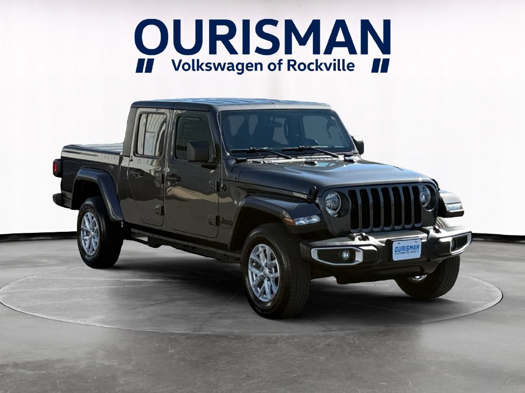 2023 Jeep Gladiator