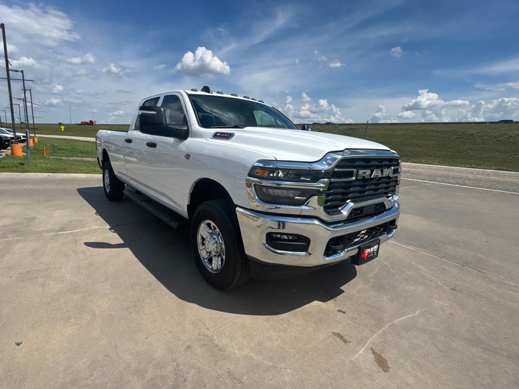 New 2027 Ram 3500 TRADESMAN CREW CAB 4X4 8' BOX Pickup
