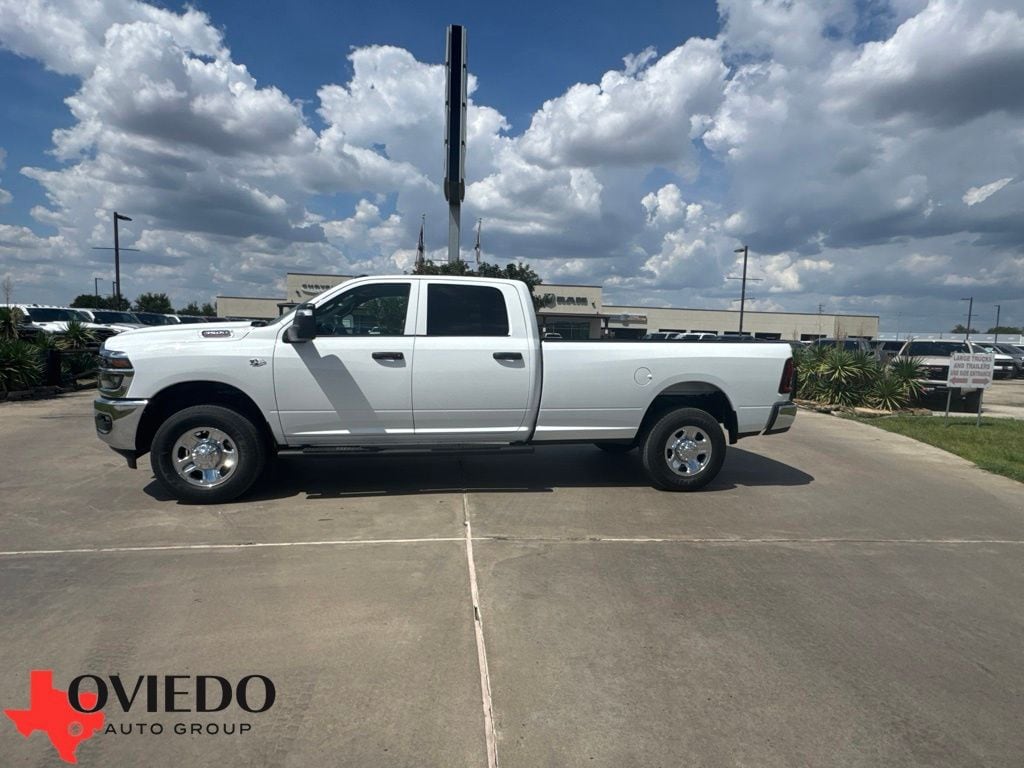 2027 RAM 3500 Pickup Tradesman