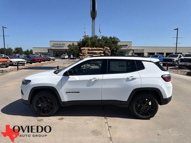 2026 Jeep Compass Latitude Altitude