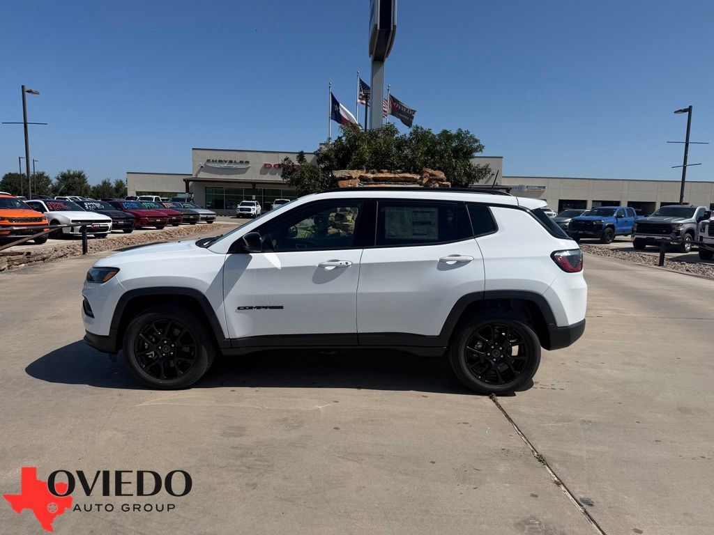 2026 Jeep Compass Latitude Altitude