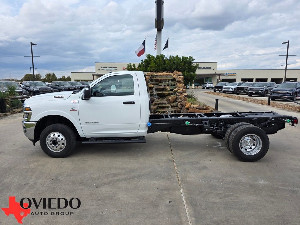 2026 RAM 3500 Chassis