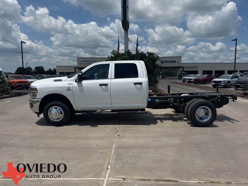  Ram 3500 Chassis Cab
