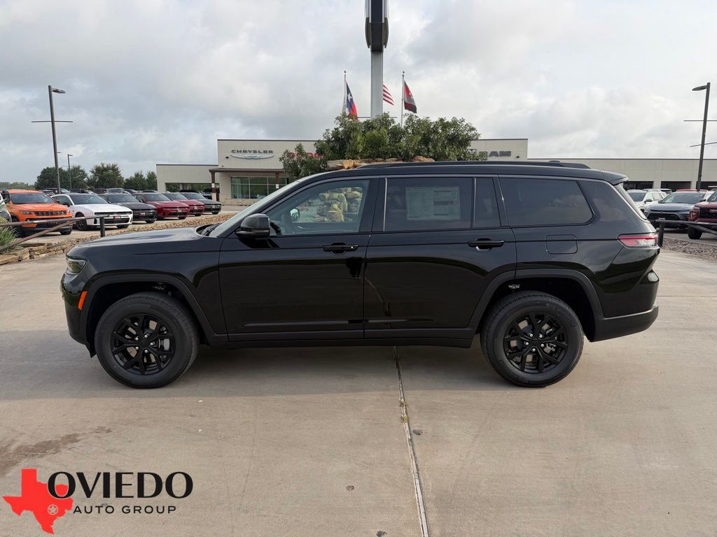 2026 Jeep Grand Cherokee L Laredo
