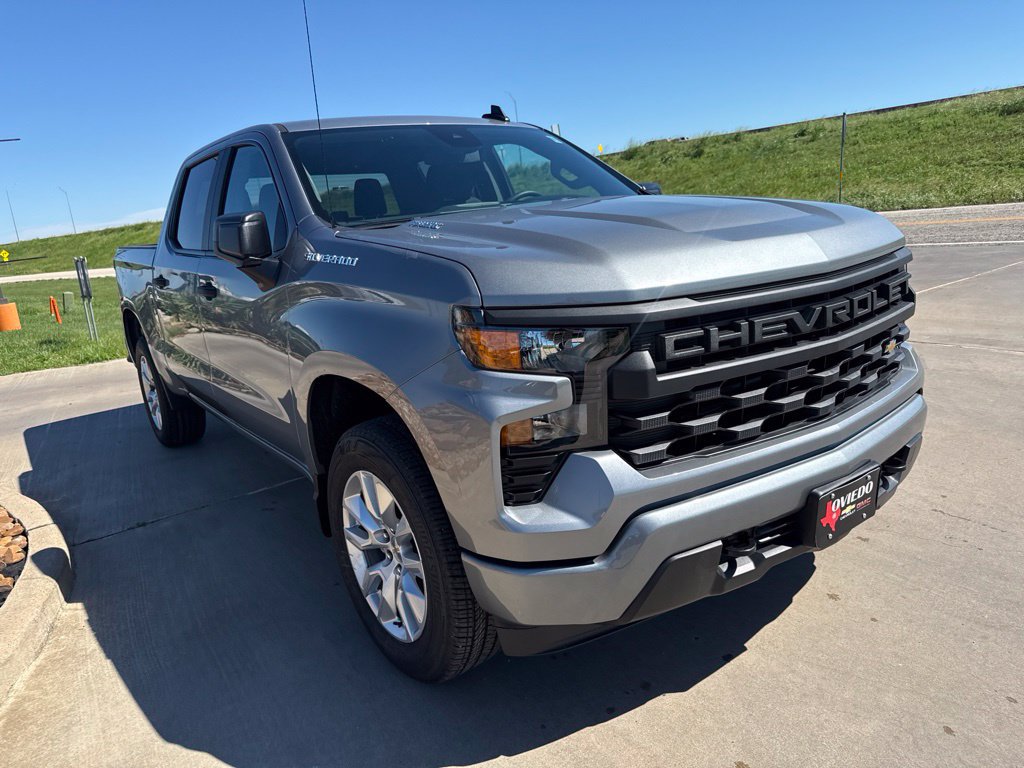 New 2026 Chevrolet Silverado 1500 Custom Truck