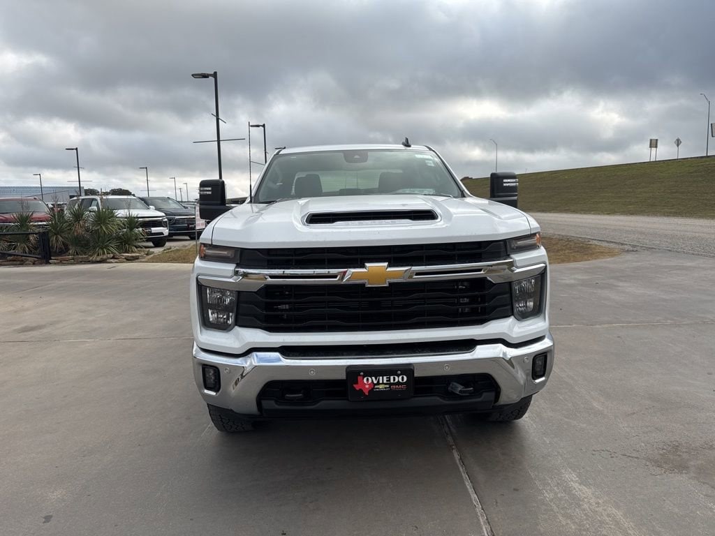 2026 Chevrolet Silverado 2500 HD LT - Photo 2