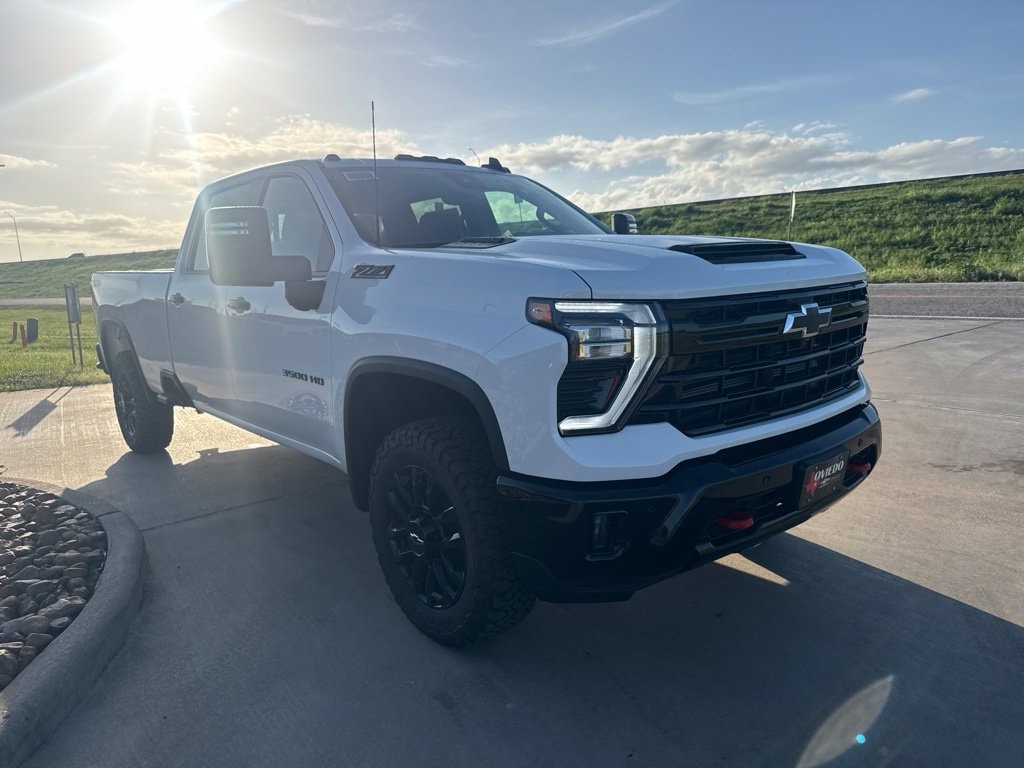 New 2026 Chevrolet Silverado 3500 HD LT Truck