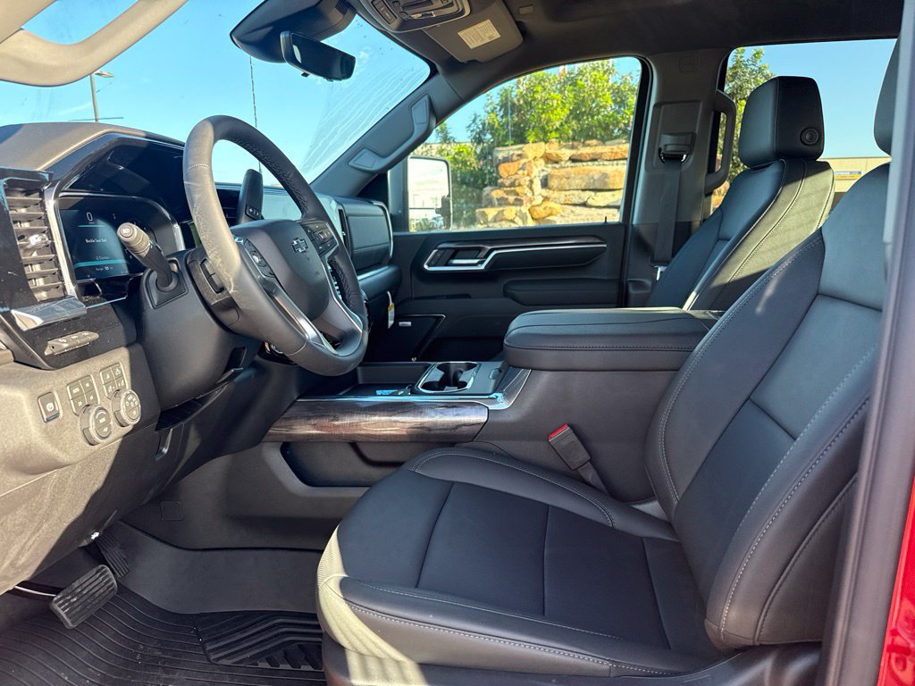 2026 Chevrolet Silverado 2500 HD LTZ - Photo 11