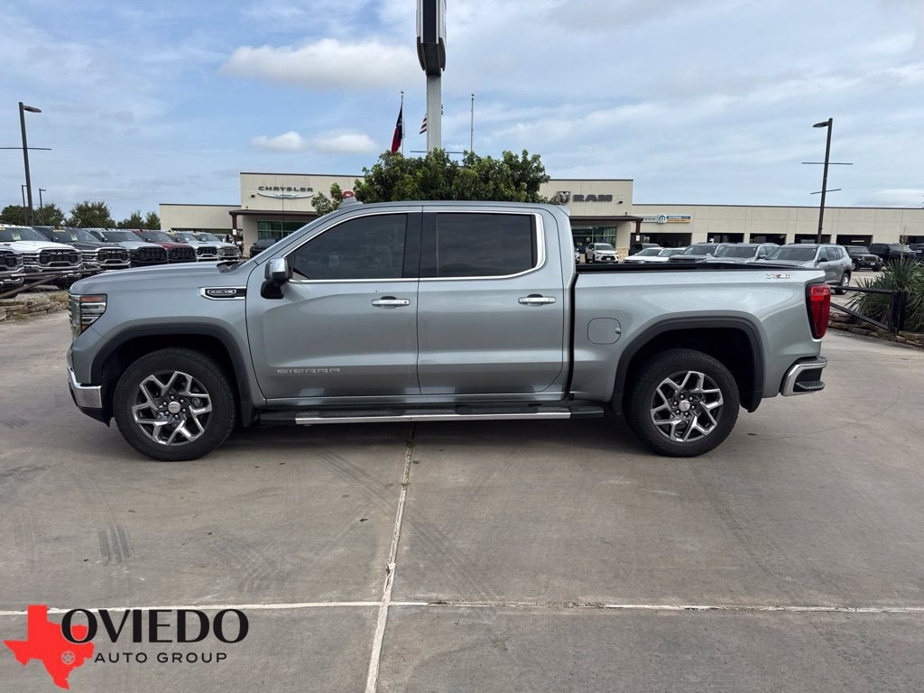 2024 GMC Sierra 1500 SLT