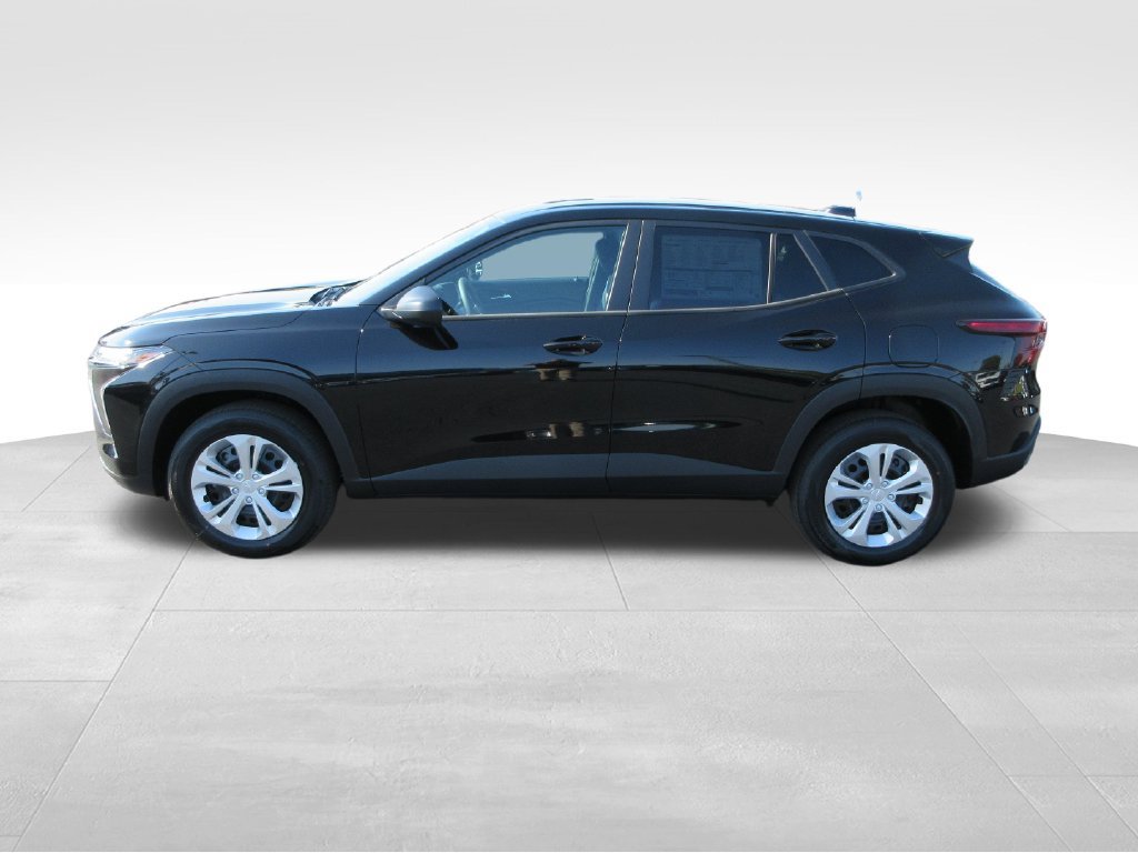 New 2026 Chevrolet Trax LS SUV