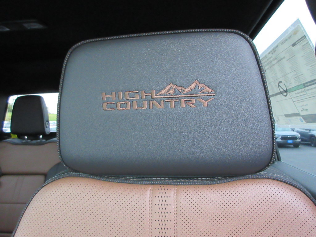 2026 Chevrolet Silverado 3500 HD High Country - Photo 21