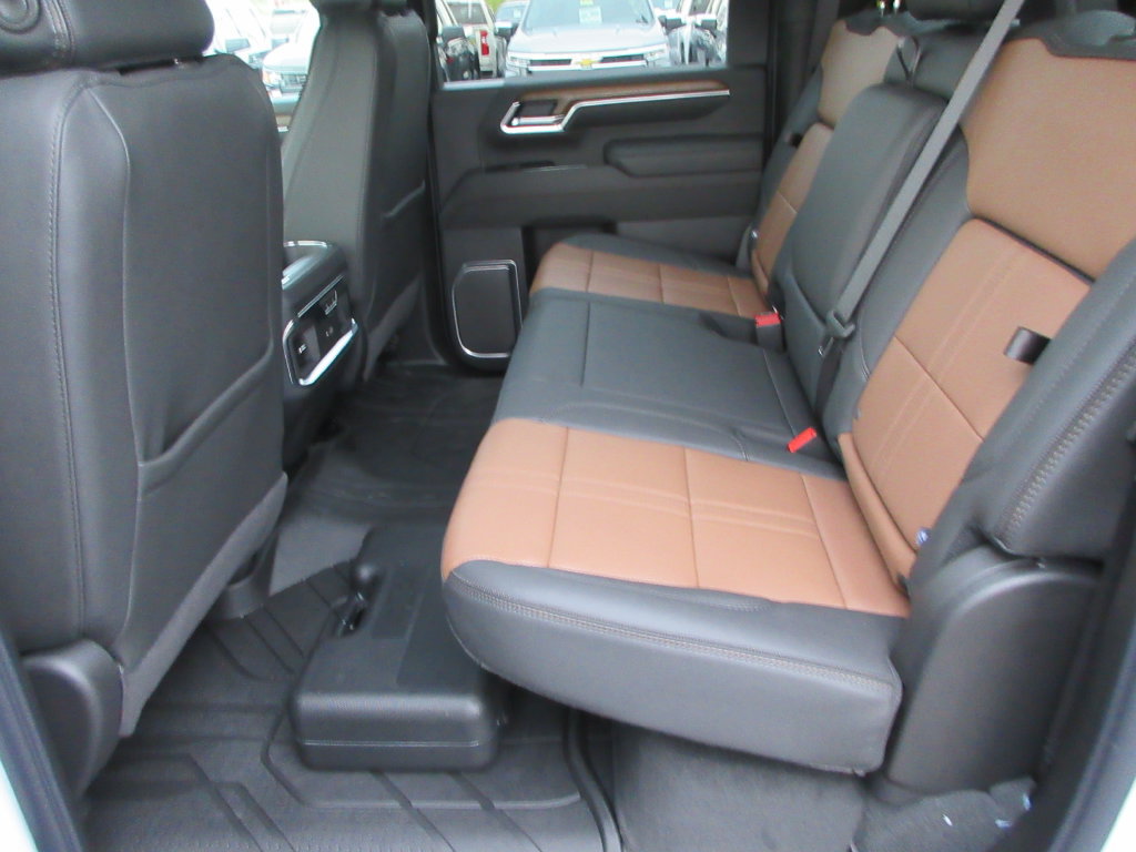 2026 Chevrolet Silverado 3500 HD High Country - Photo 14