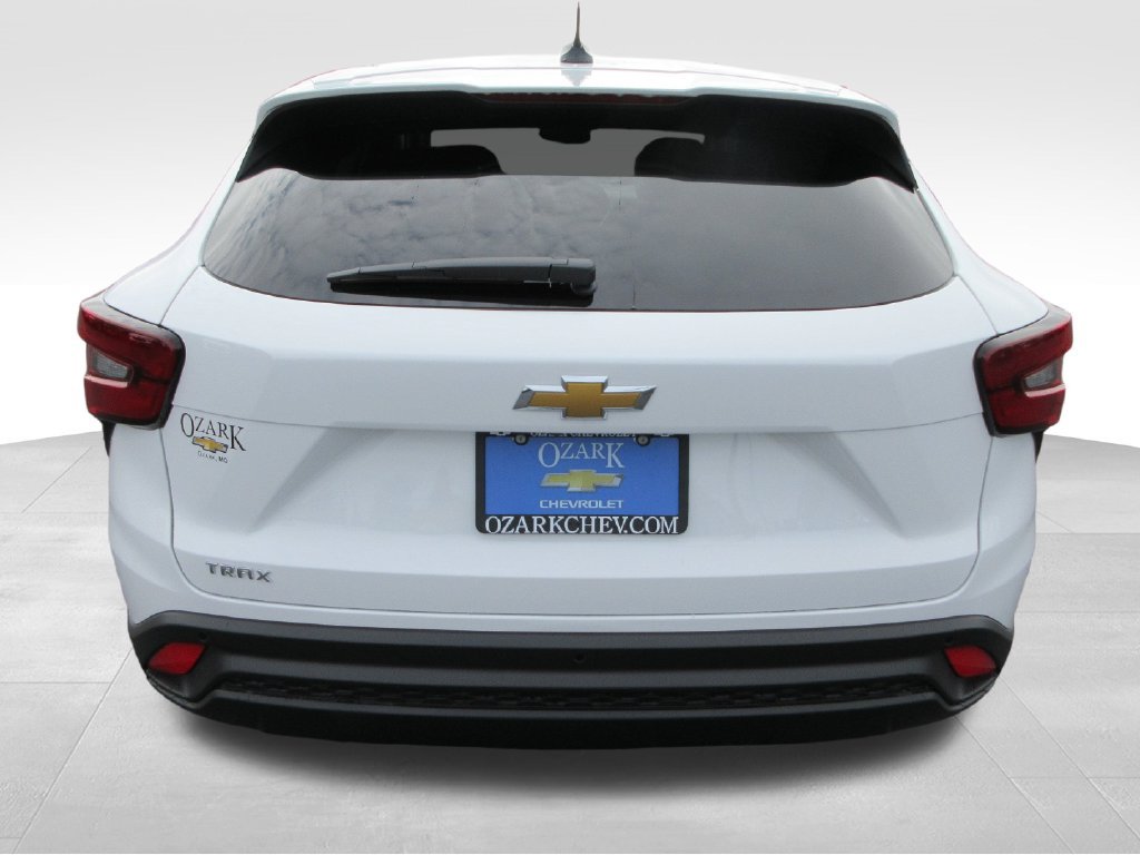 New 2026 Chevrolet Trax LS SUV