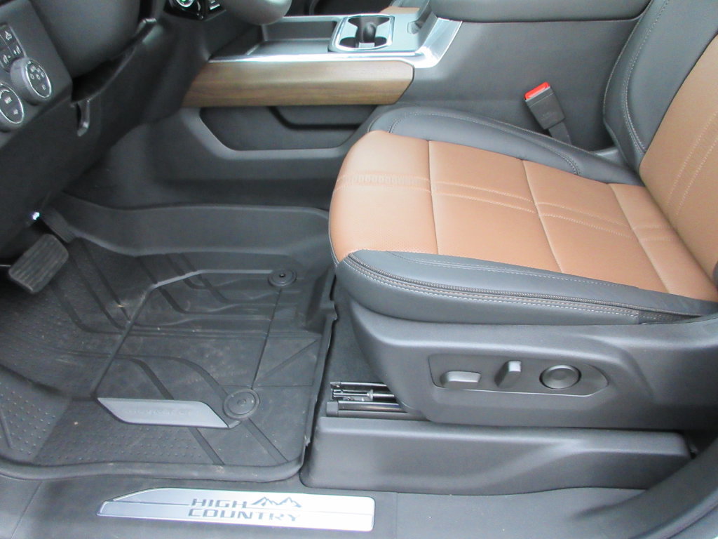 2026 Chevrolet Silverado 3500 HD High Country - Photo 22