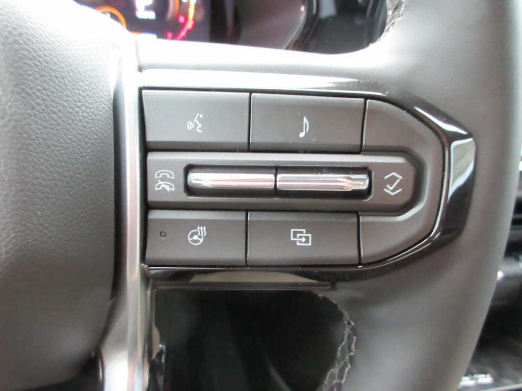 2026 Chevrolet Colorado LT - Photo 25