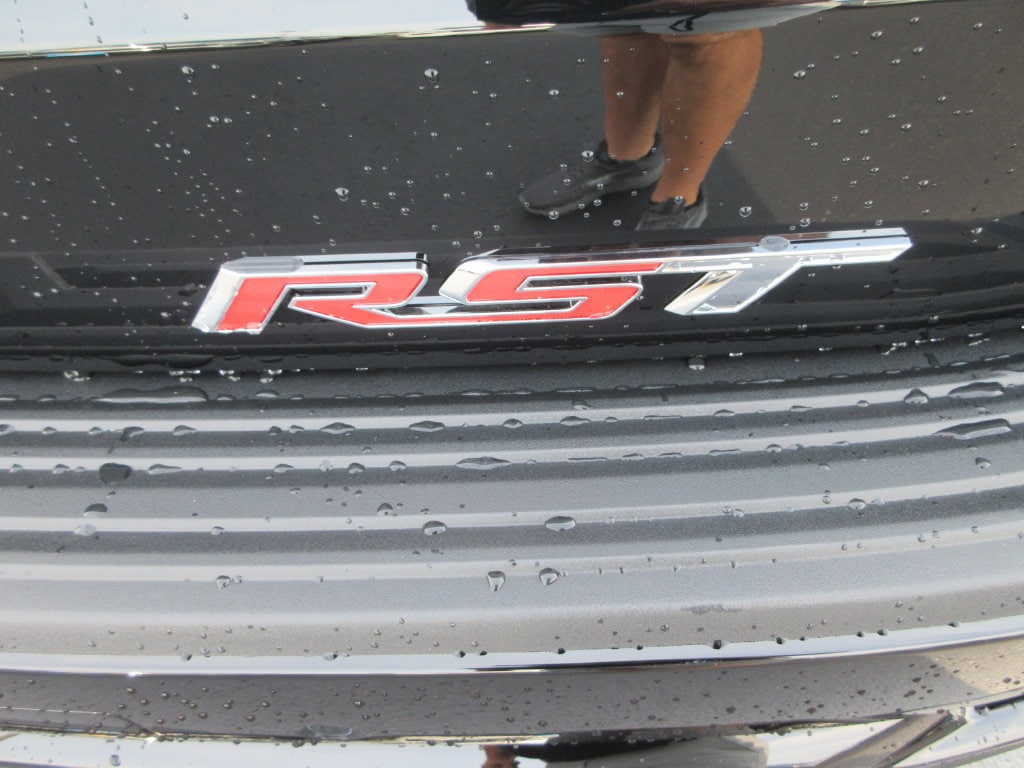 2026 Chevrolet Suburban RST - Photo 11