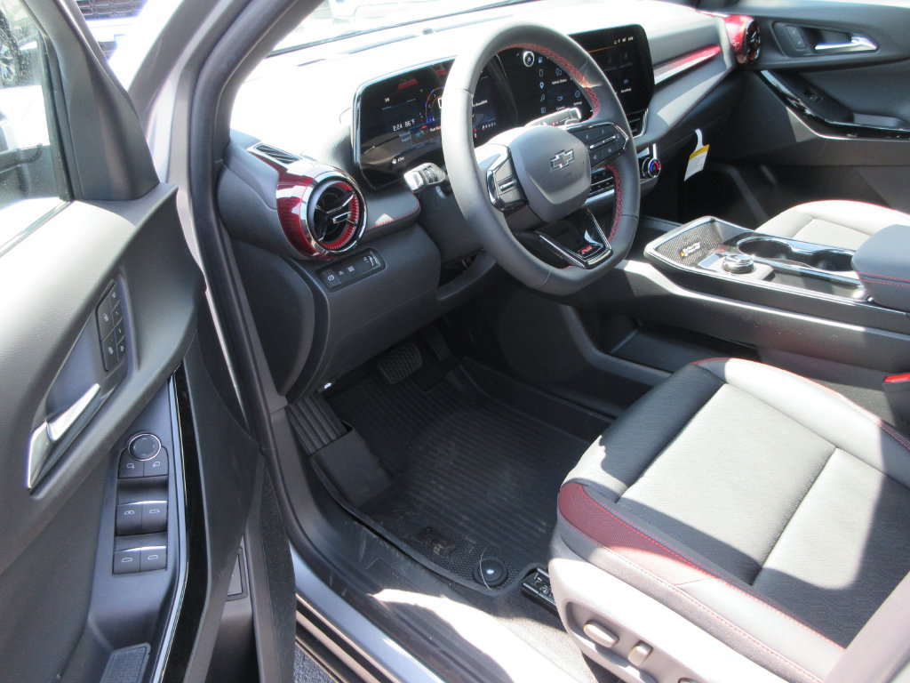 2027 Chevrolet Equinox RS - Photo 13