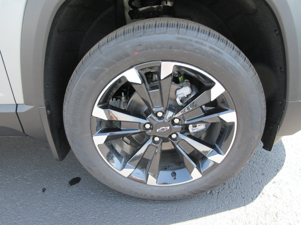 2027 Chevrolet Equinox RS - Photo 10
