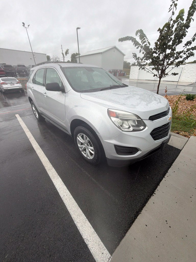 Used 2017 Chevrolet Equinox LS SUV