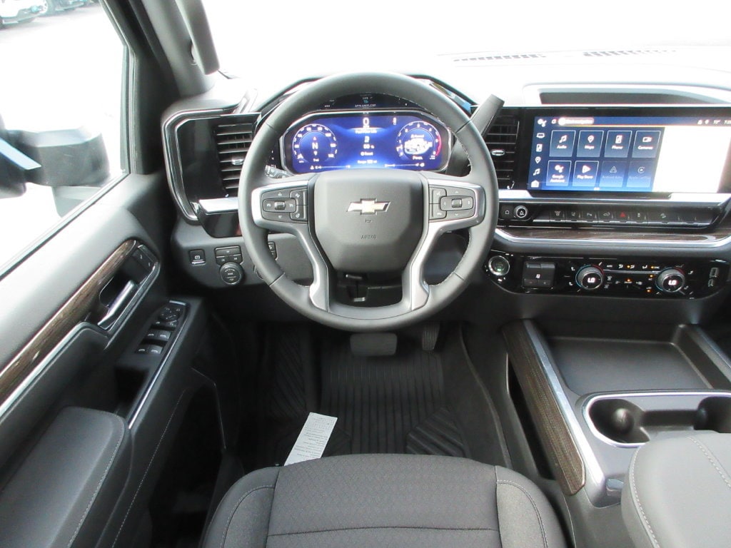 2026 Chevrolet Silverado 3500 HD LT - Photo 18