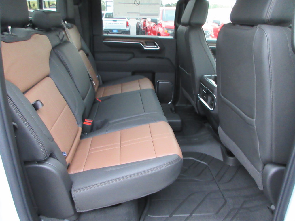 2026 Chevrolet Silverado 3500 HD High Country - Photo 18