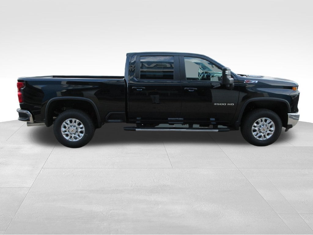 2026 Chevrolet Silverado 3500 HD LT - Photo 7