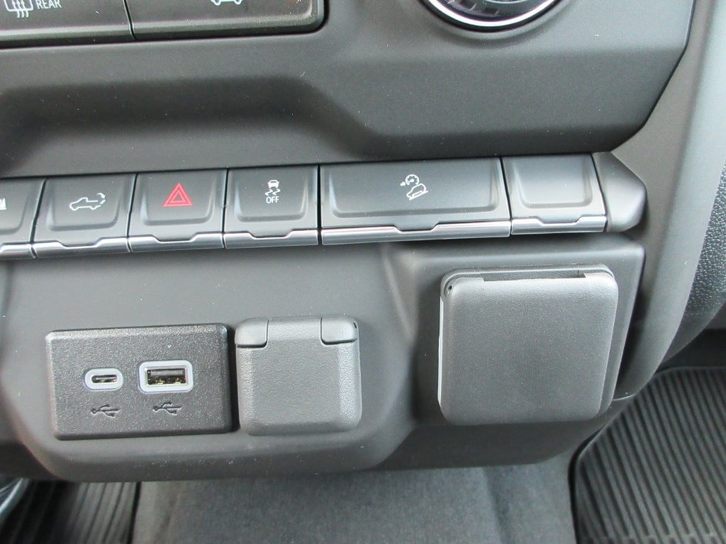 2026 Chevrolet Silverado 2500 HD Custom - Photo 31