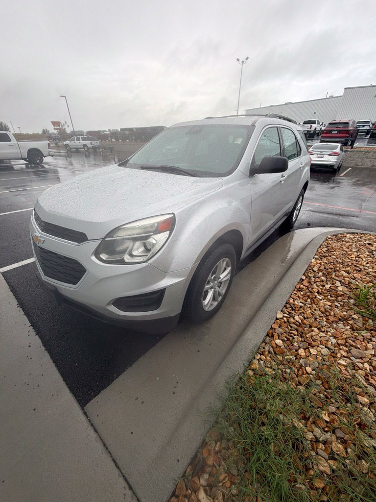 Used 2017 Chevrolet Equinox LS SUV