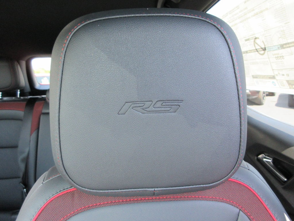 2027 Chevrolet Equinox RS - Photo 21