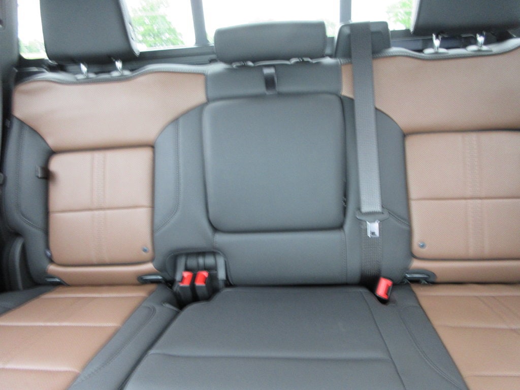 2026 Chevrolet Silverado 1500 High Country - Photo 21
