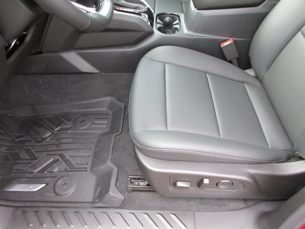 2026 Chevrolet Colorado LT - Photo 20