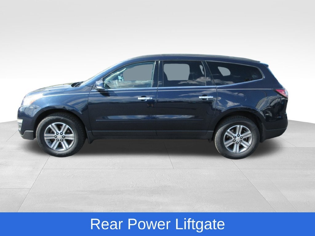 Used 2015 Chevrolet Traverse 2LT with VIN 1GNKRHKD1FJ271236 for sale in Ozark, MO