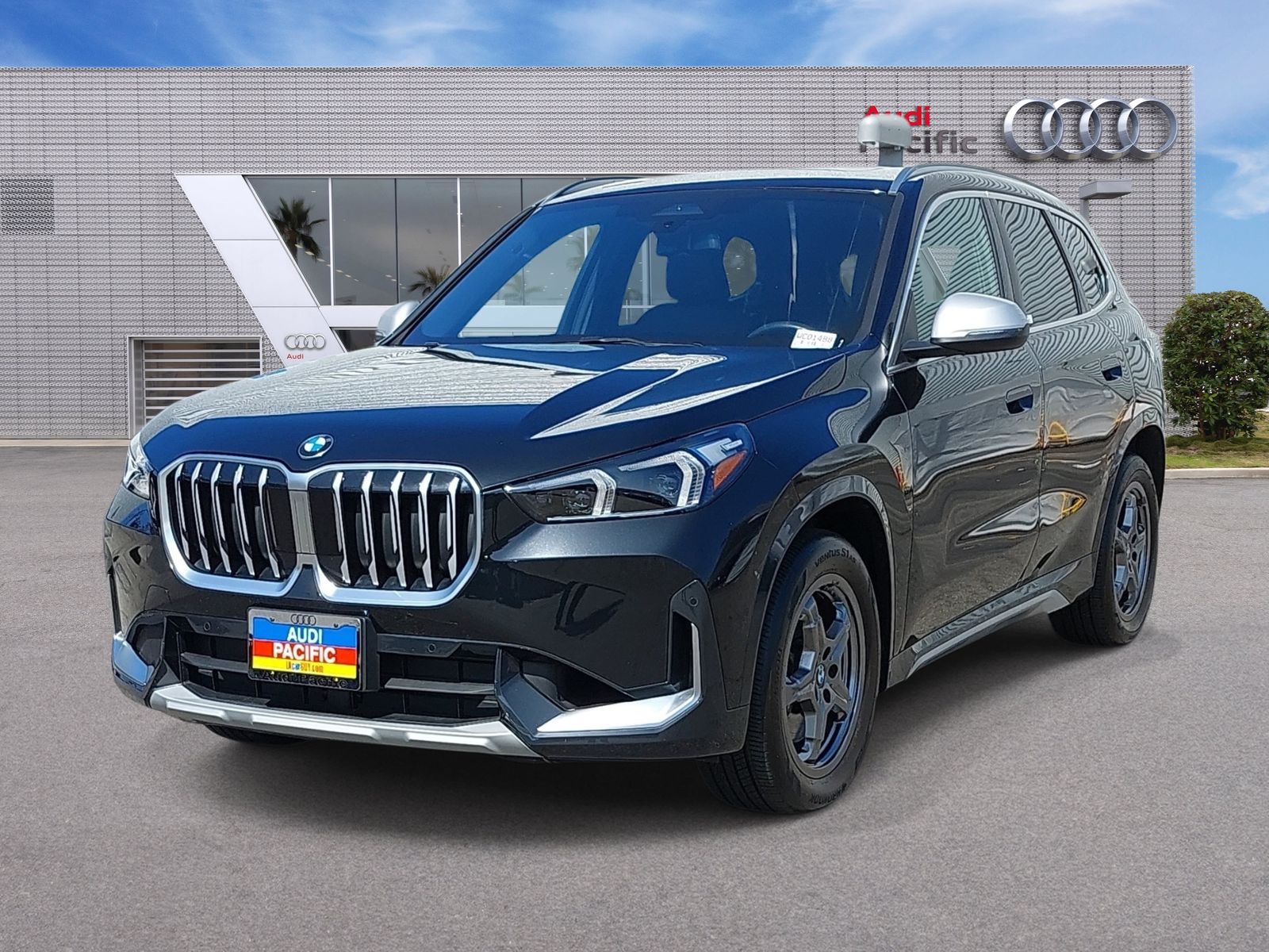 2024 BMW X1