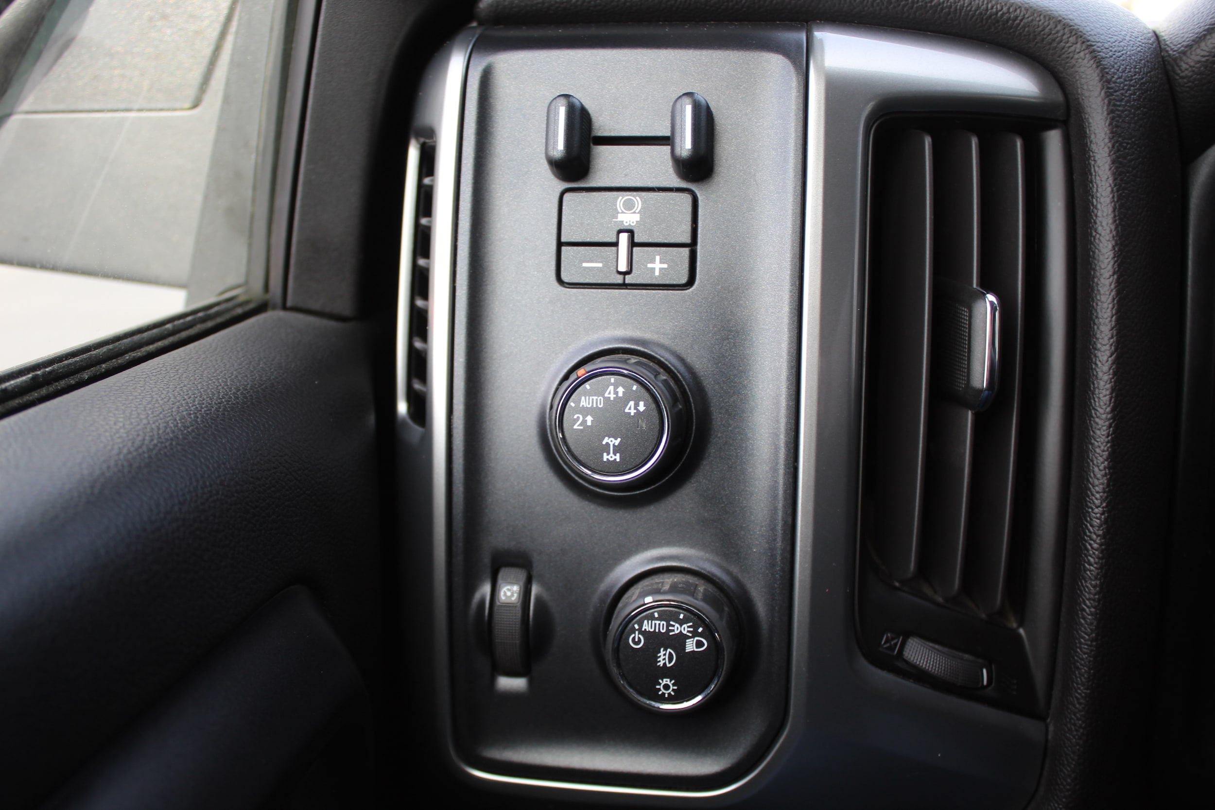 2014 Chevrolet Silverado 1500 LT - Photo 30