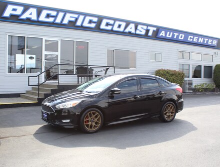 2016 Ford Focus SE Sedan