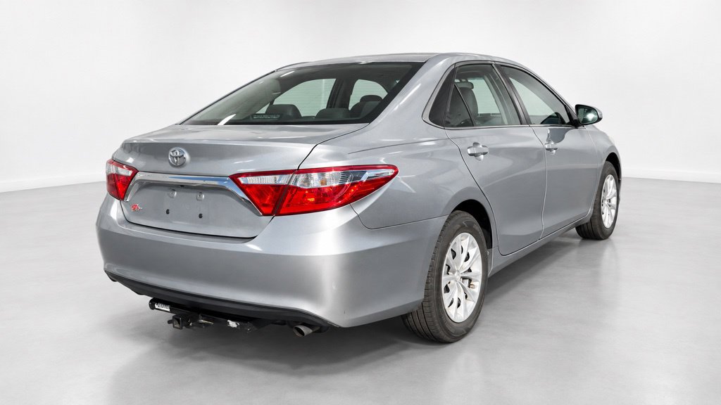 Used 2015 Toyota Camry LE Sedan