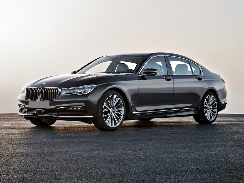 Used 2016 BMW 750i xDrive Sedan