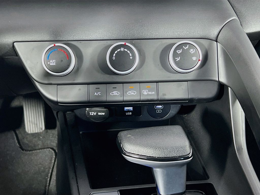2026 Hyundai Elantra SE - Photo 16